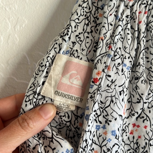 Quiksilver Open-Back V-neck Summer Dress - Picture 5 of 6